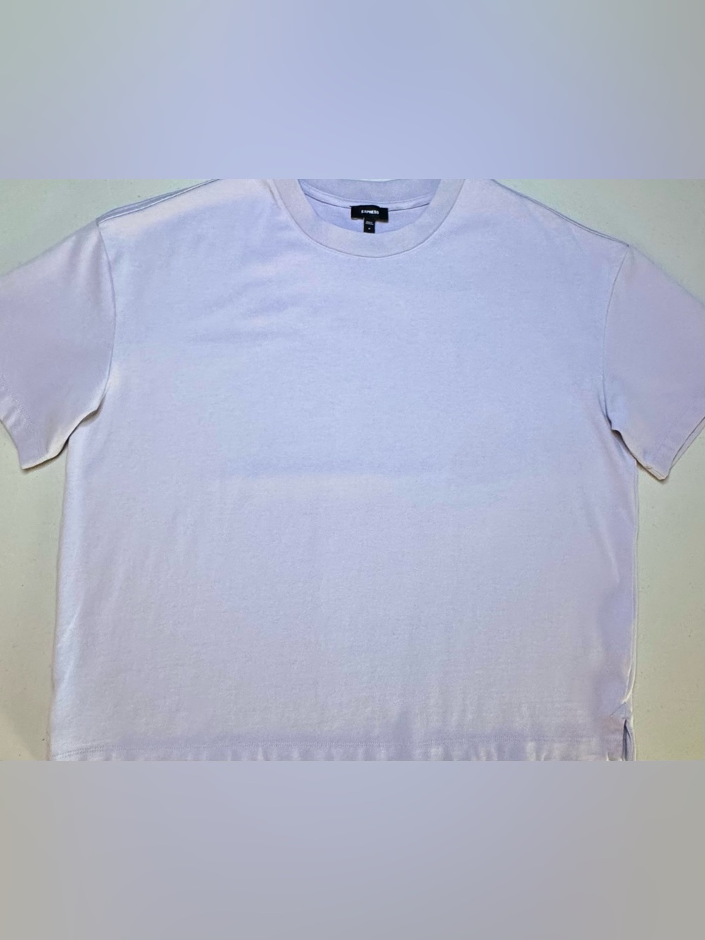 Express Cropped Tee Lavender Purple Boxy Minimalist Short Sleeve Sz M